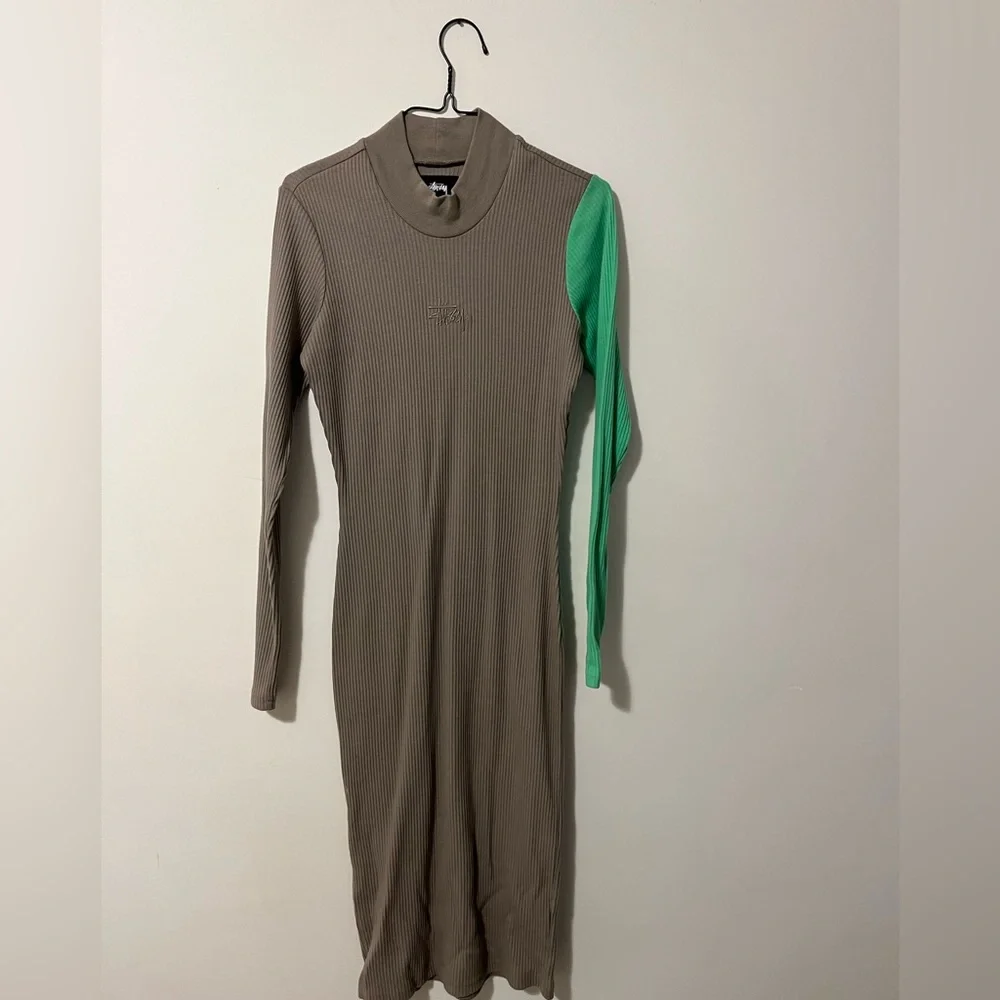 Stussy Taupe and Green Long Sleeve Dress - Picture 1 of 8